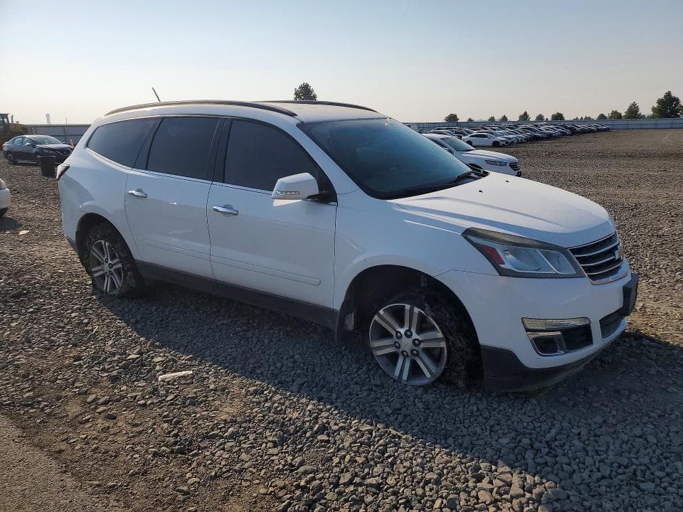 2017 CHEVROLET TRAVERSE LT 4