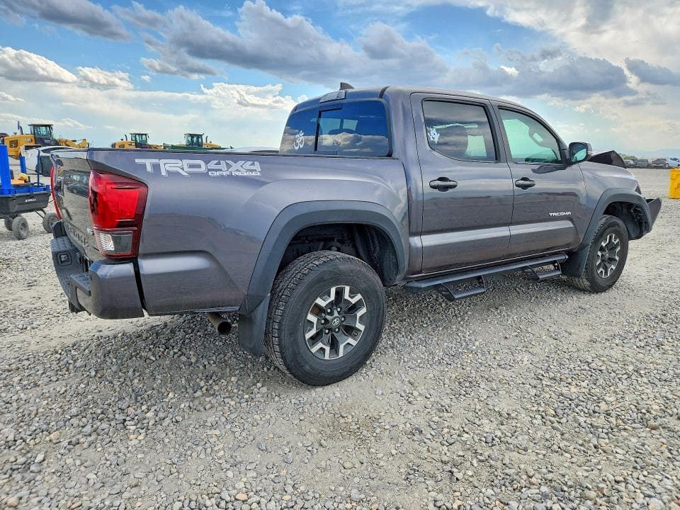 2018 TOYOTA TACOMA TRD OFF-ROAD 3