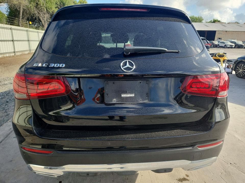 2020 MERCEDES-BENZ GLC 300 6