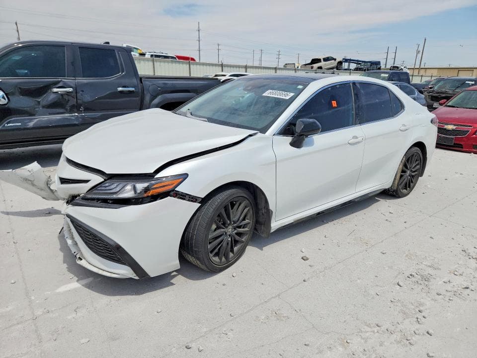 2023 TOYOTA CAMRY XSE - 1