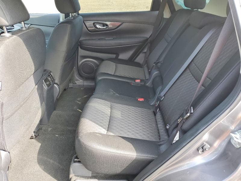2018 NISSAN ROGUE SV 11