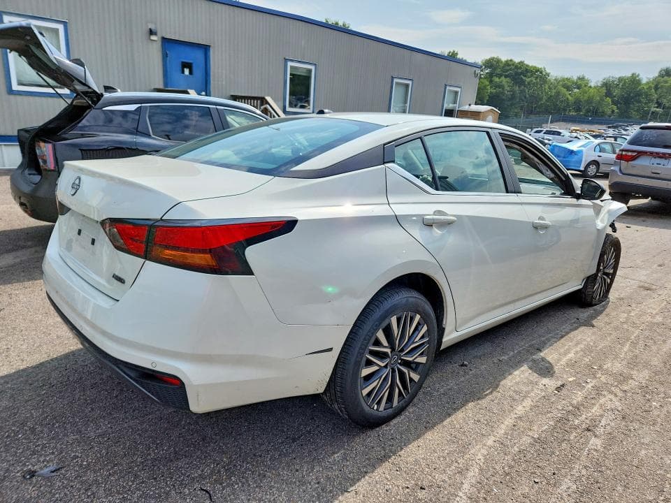 2026 NISSAN ALTIMA SV 3