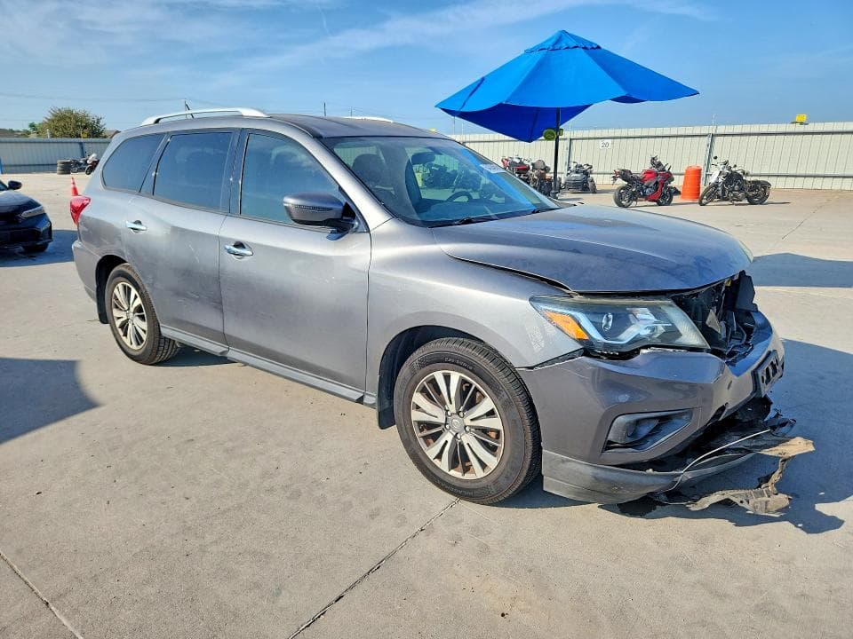2018 NISSAN PATHFINDER S 4