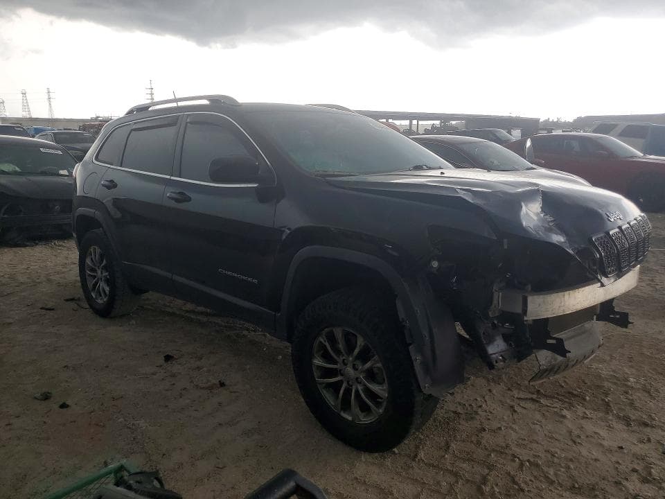 2019 JEEP CHEROKEE LATITUDE PLUS 4