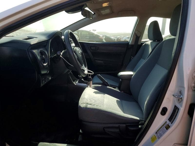 2017 TOYOTA COROLLA L 7