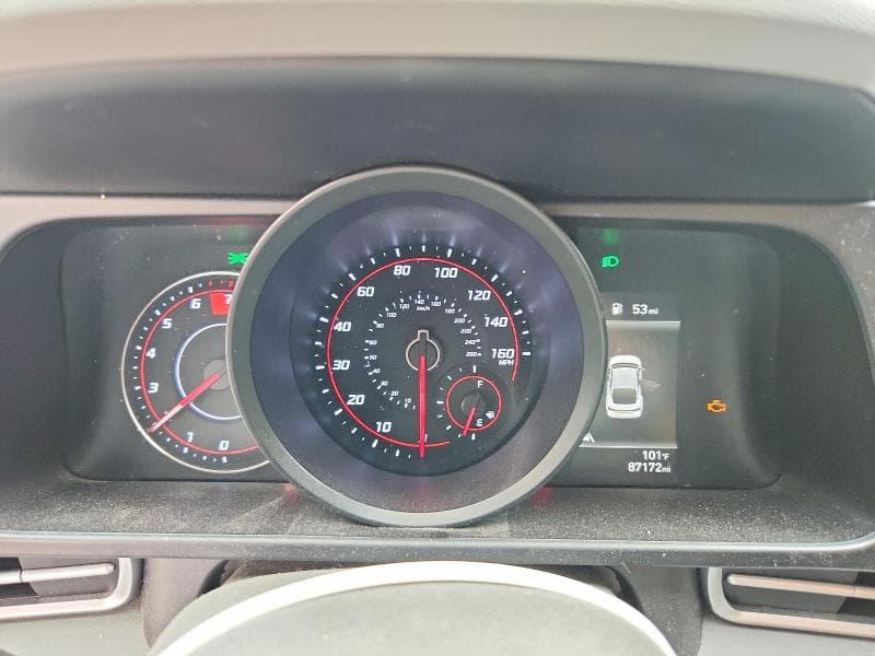 2022 HYUNDAI ELANTRA SEL 9