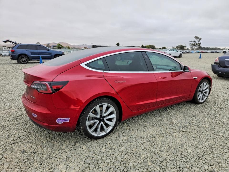 2018 TESLA MODEL 3 3