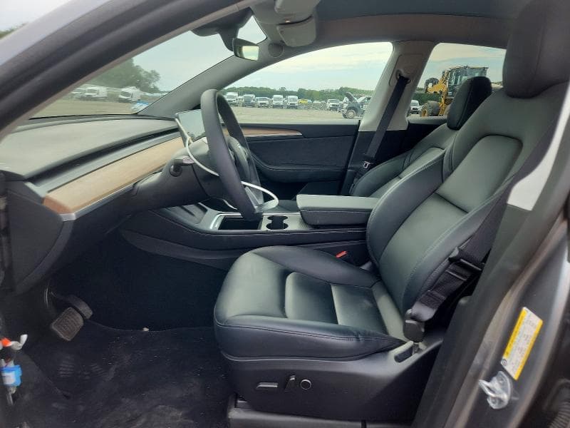 2024 TESLA MODEL Y 7