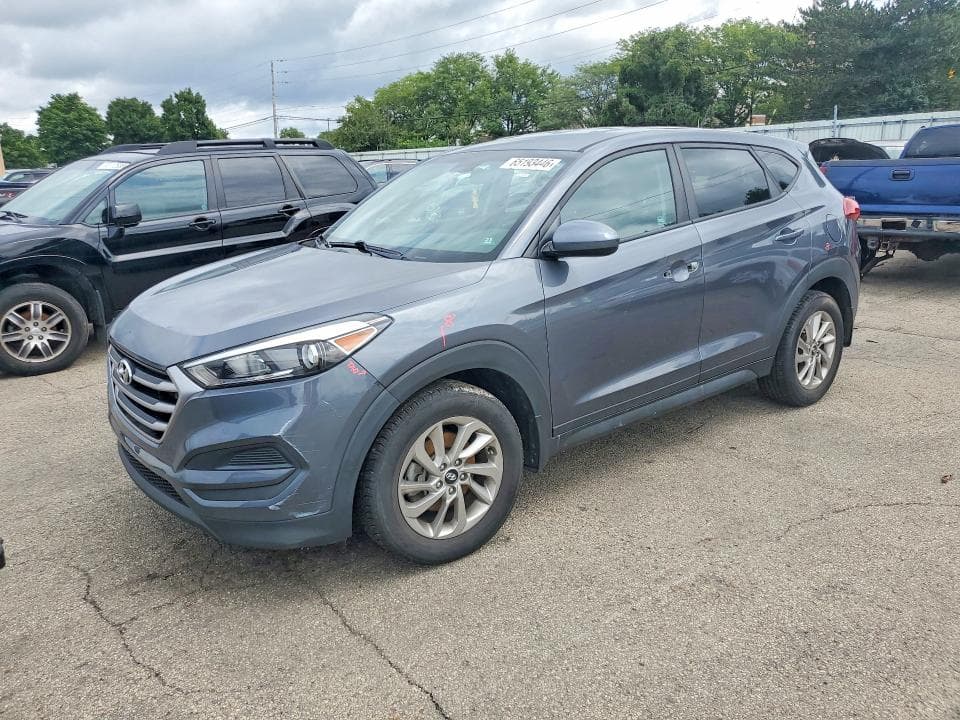 2017 HYUNDAI TUCSON SE - 1