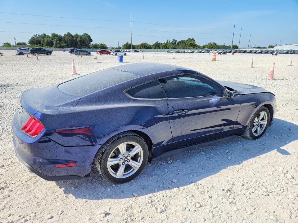 2018 FORD MUSTANG 3
