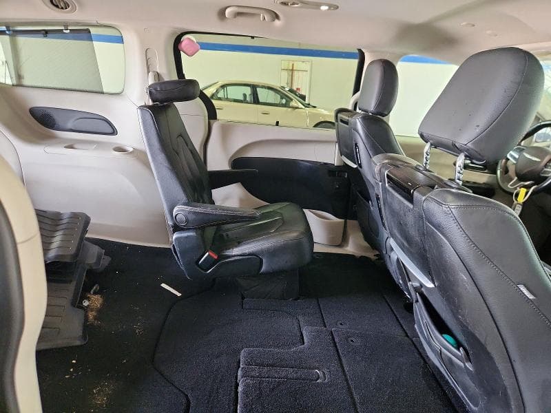 2020 CHRYSLER PACIFICA TOURING L PLUS 11