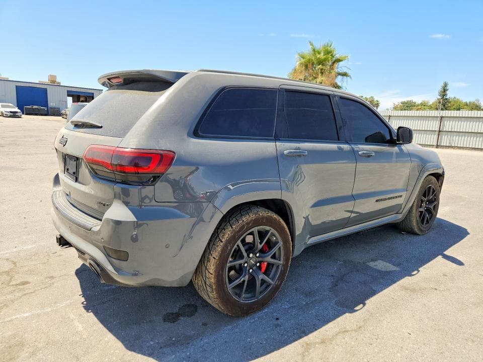 2019 JEEP GRAND CHEROKEE SRT-8 3