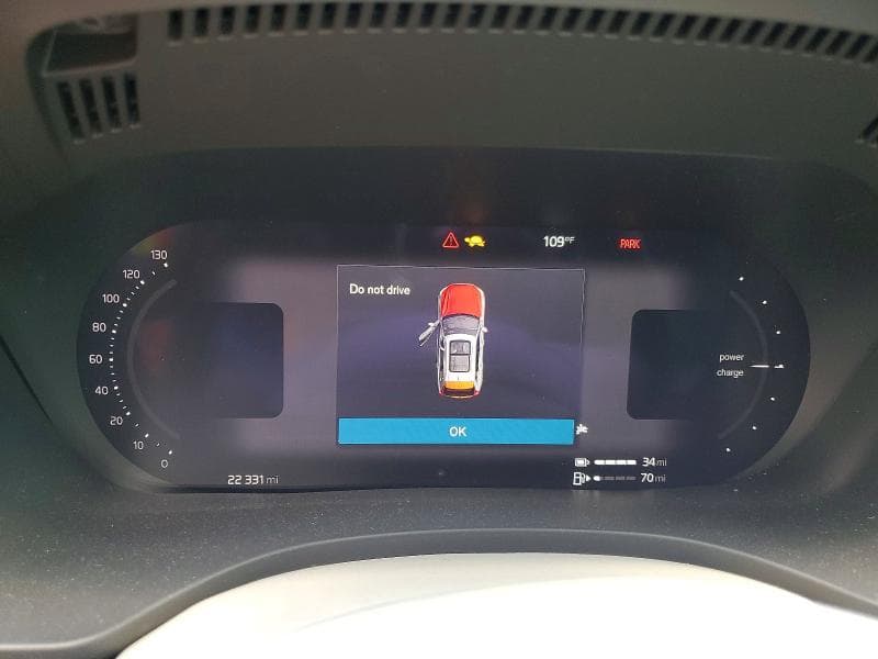2025 VOLVO XC60 PLUS 9