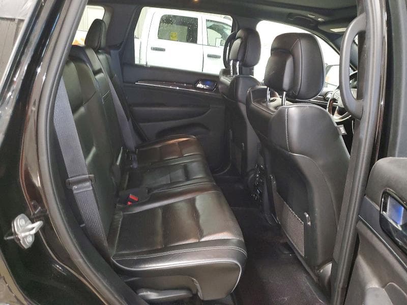2019 JEEP GRAND CHEROKEE OVERLAND 11