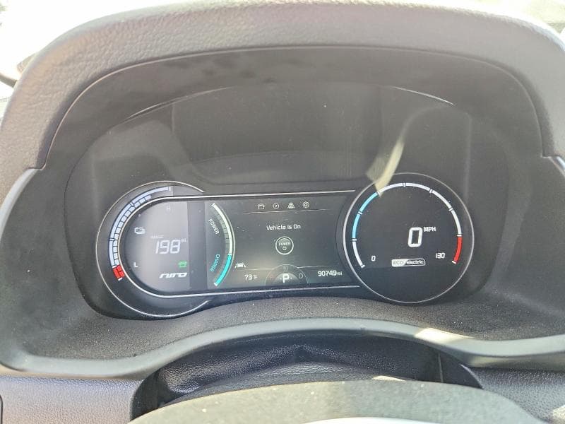 2019 KIA NIRO EX PREMIUM 9