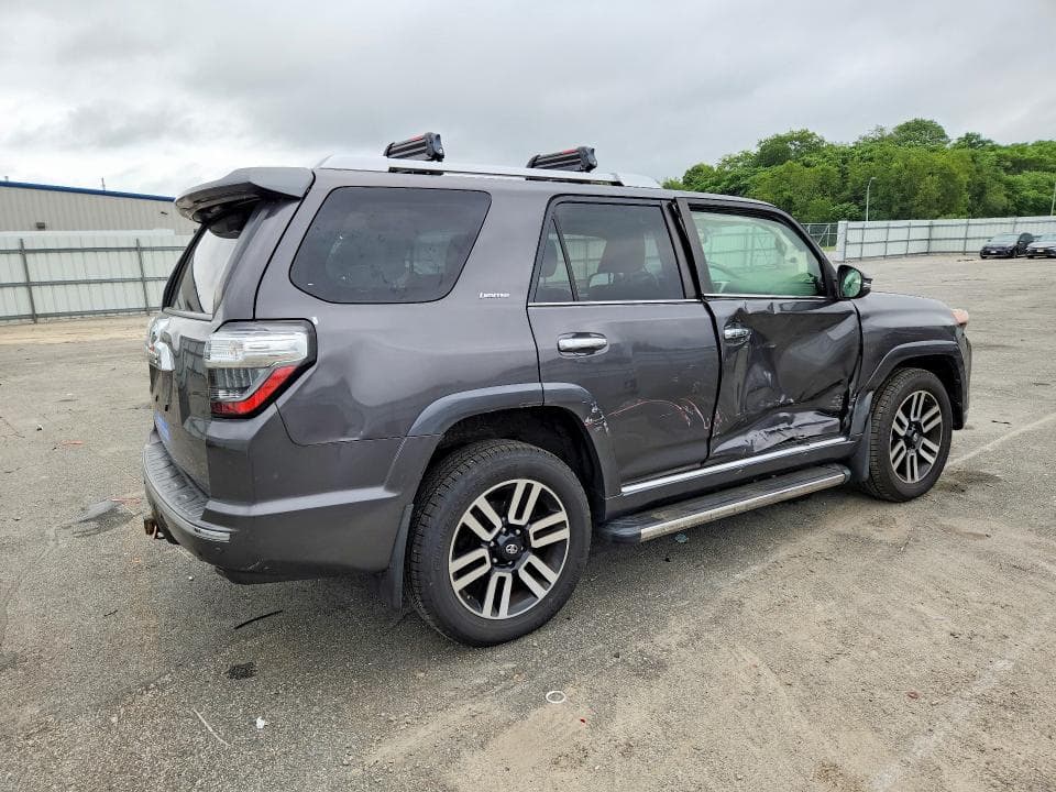 2017 TOYOTA 4RUNNER LIMITED 3