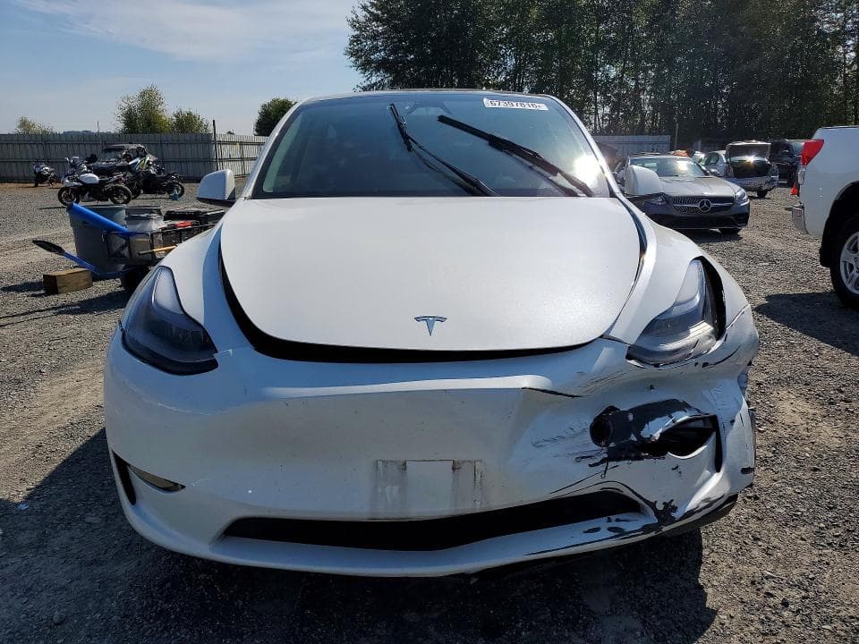 2023 TESLA MODEL Y 5