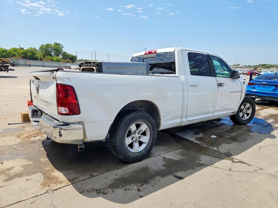 2019 RAM 1500 CLASSIC SLT 3
