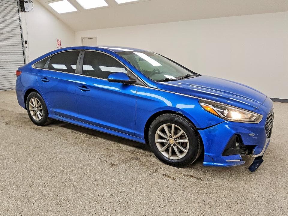2019 HYUNDAI SONATA SE 4