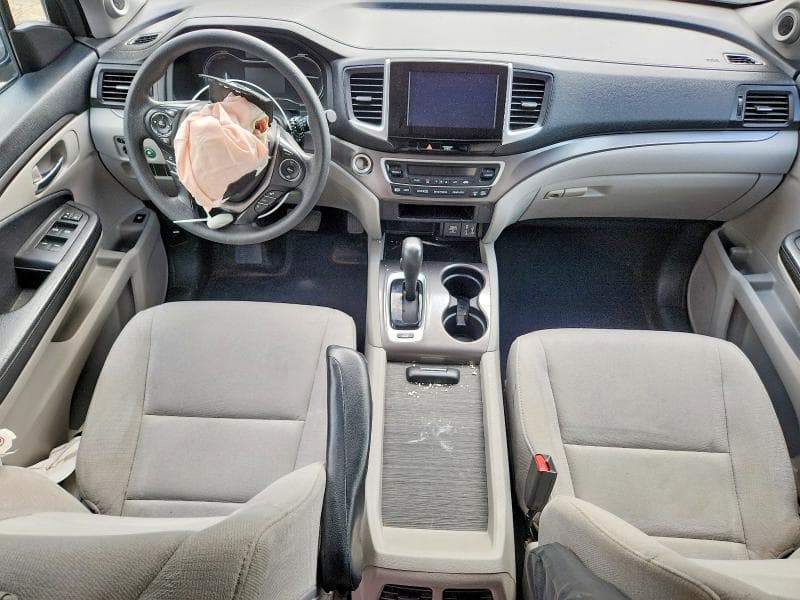 2018 HONDA PILOT EX 8