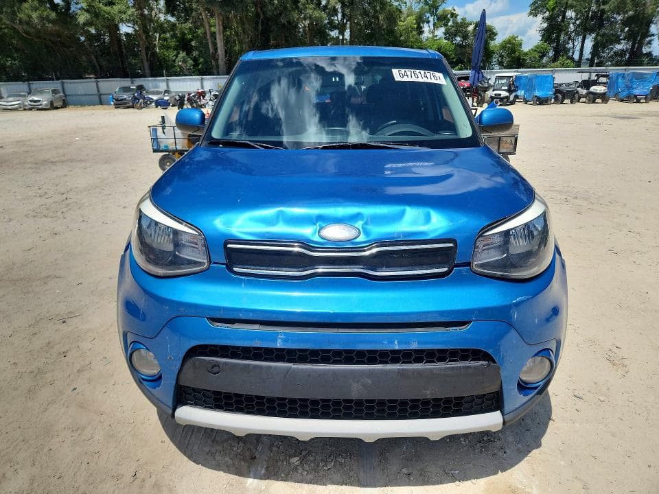 2019 KIA SOUL + 5