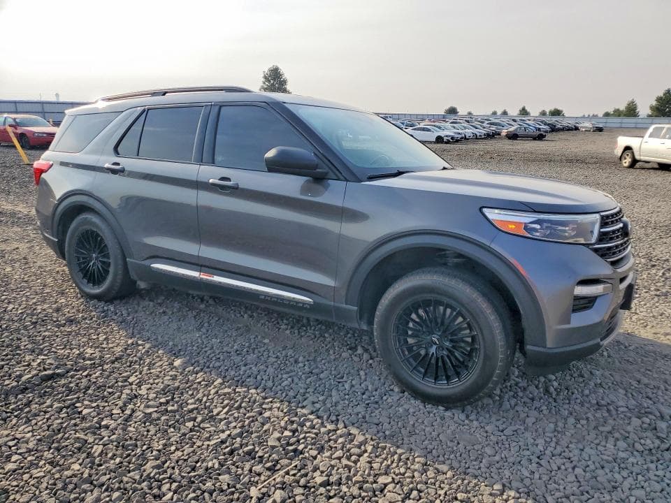 2023 FORD EXPLORER XLT 4