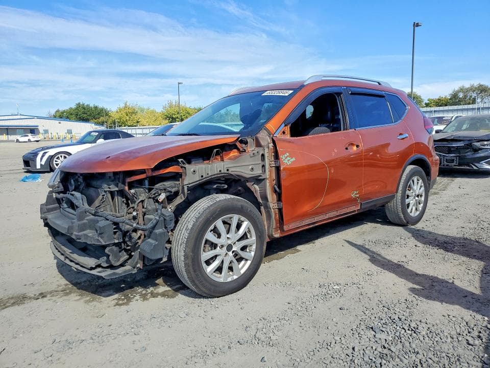 2017 NISSAN ROGUE SV - 1