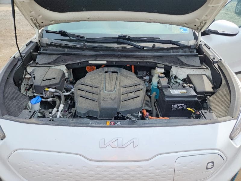 2022 KIA NIRO EV S 11