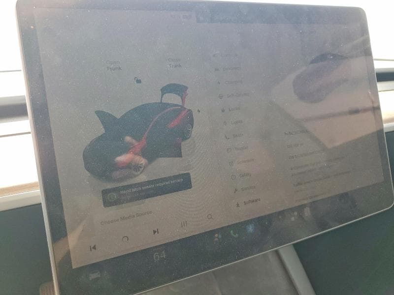 2022 TESLA MODEL 3 9
