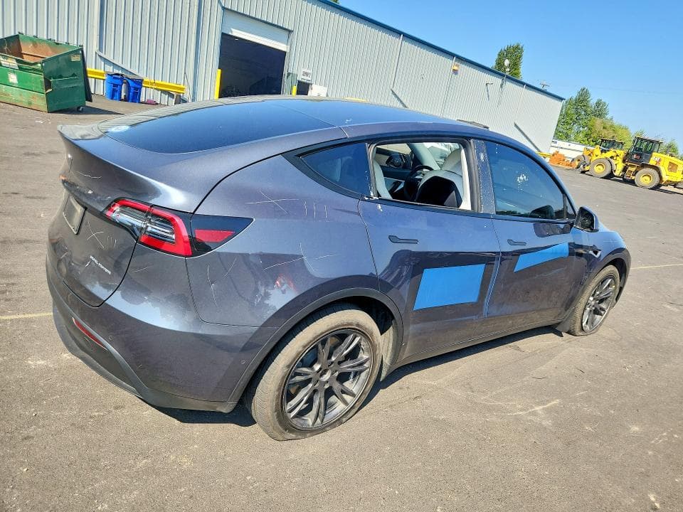 2021 TESLA MODEL Y 3