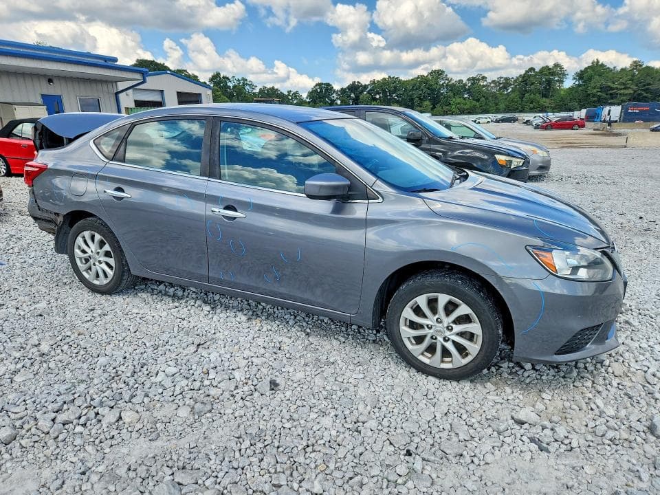2019 NISSAN SENTRA SV 4