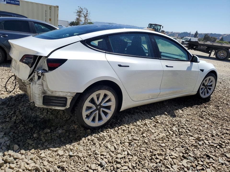 2023 TESLA MODEL 3 3
