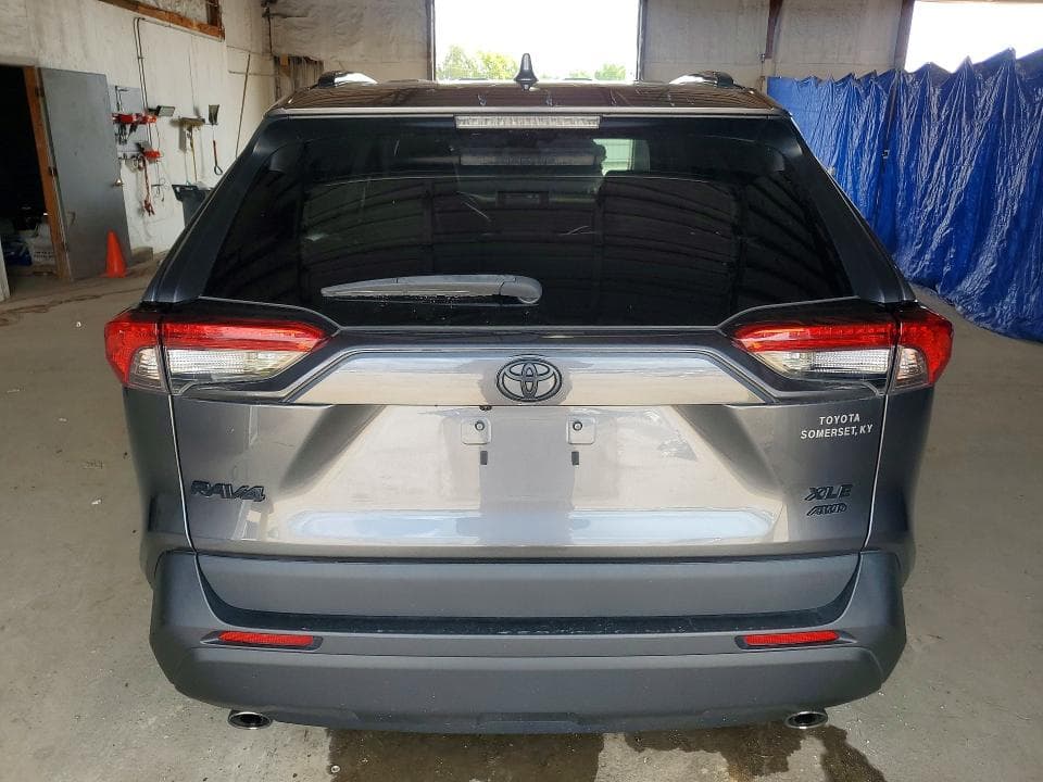 2021 TOYOTA RAV4 XLE PREMIUM 6