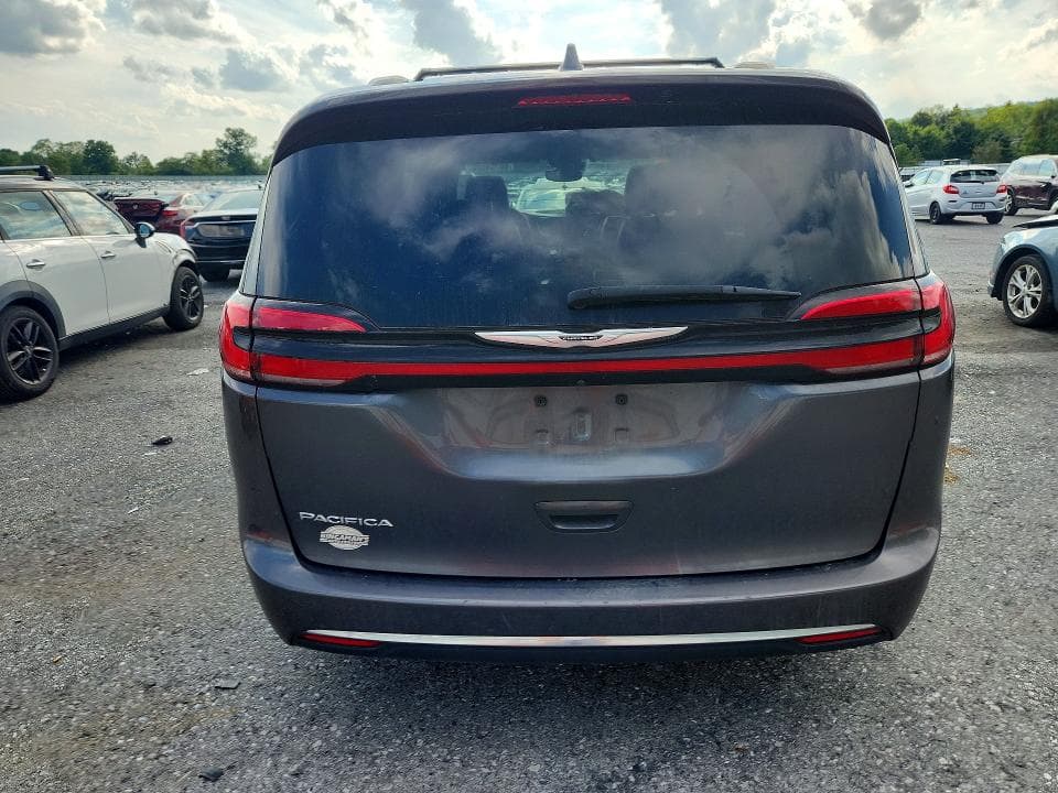 2022 CHRYSLER PACIFICA TOURING L 6