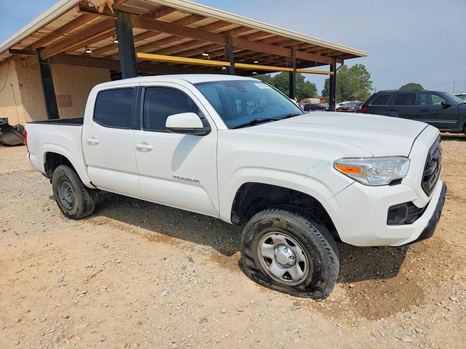 2018 TOYOTA TACOMA SR V6 4