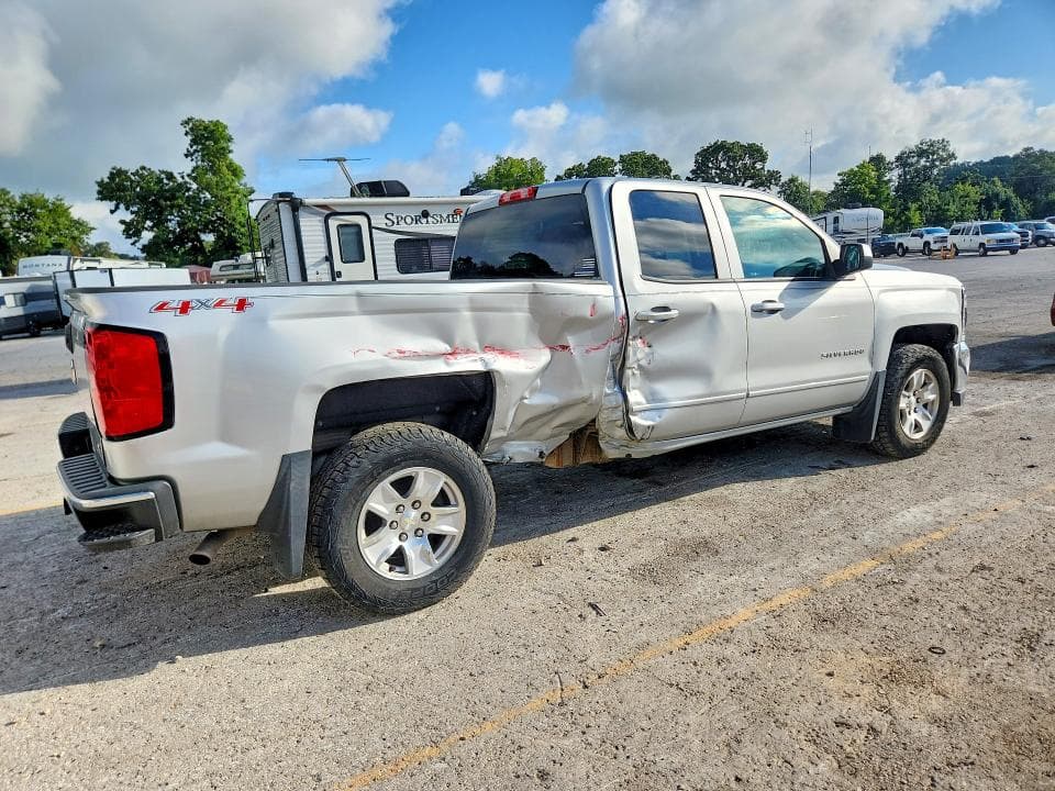 2017 CHEVROLET SILVERADO K1500 LT 3