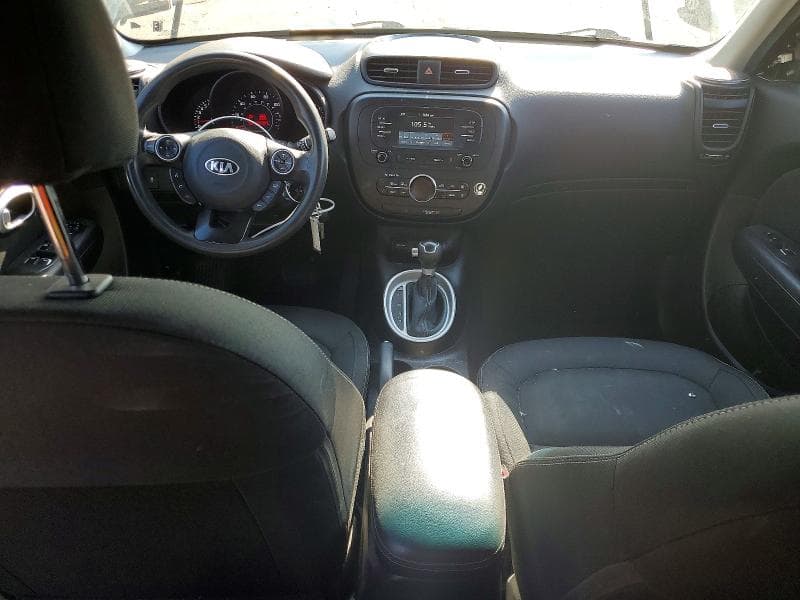 2017 KIA SOUL + 8