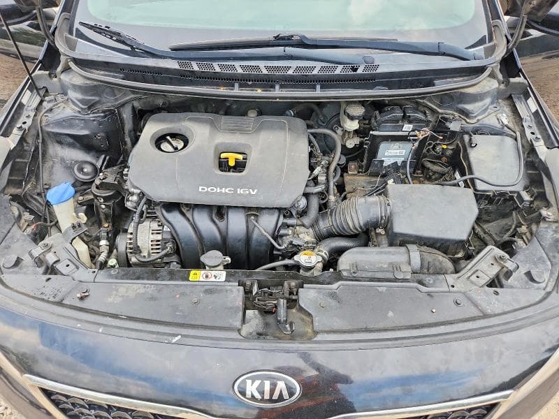 2017 KIA FORTE LX 11