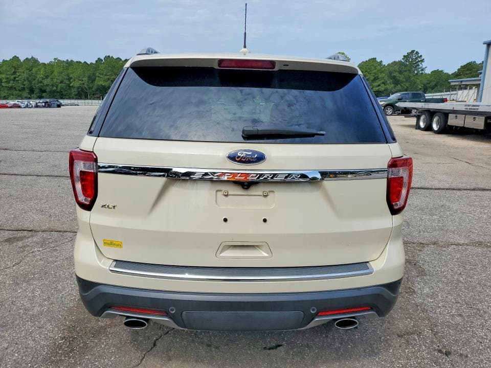 2018 FORD EXPLORER XLT 6