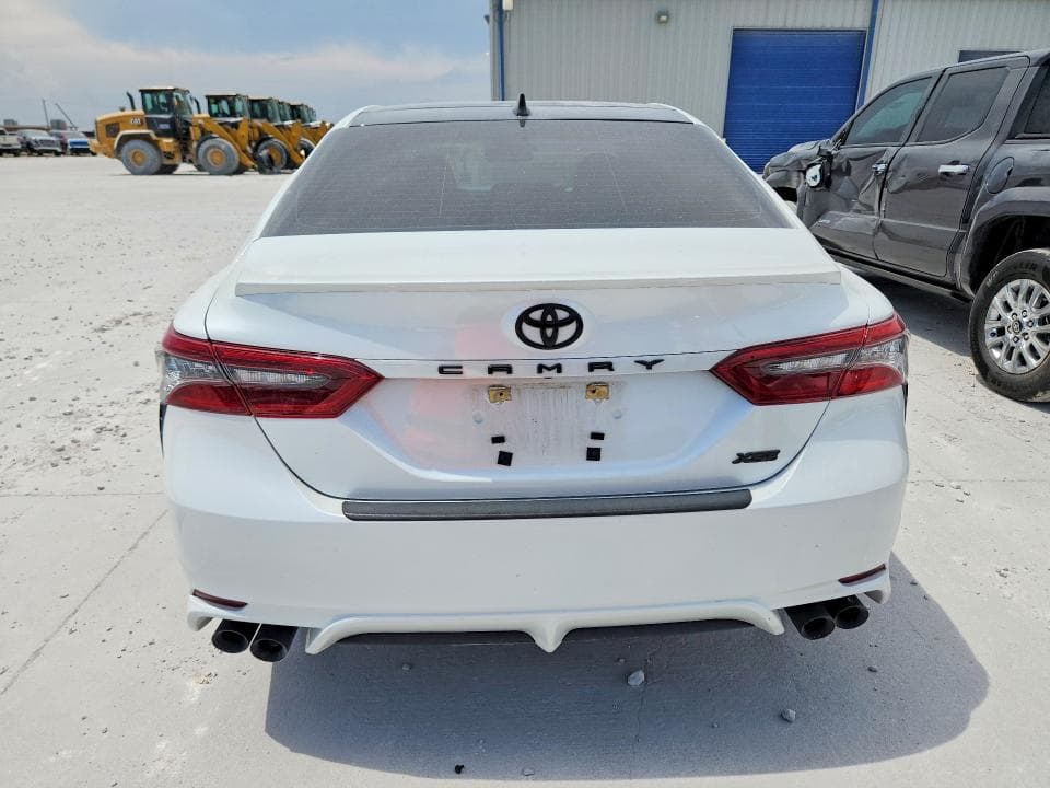 2023 TOYOTA CAMRY XSE 6