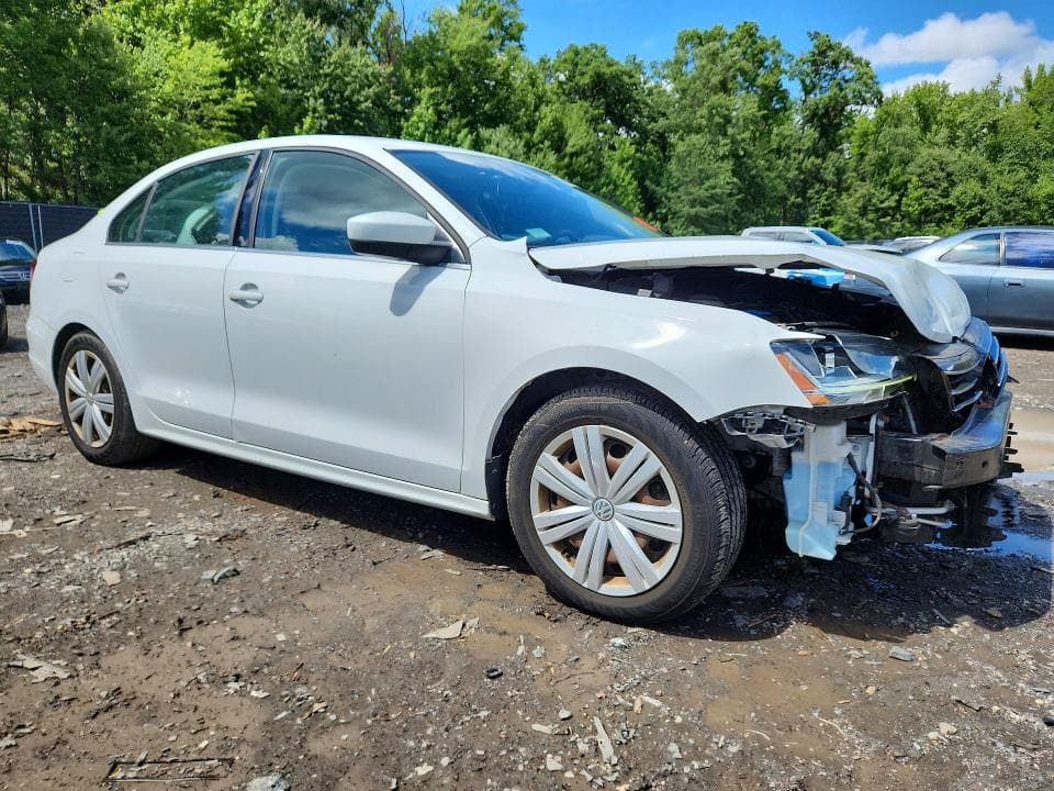 2017 VOLKSWAGEN JETTA S 4