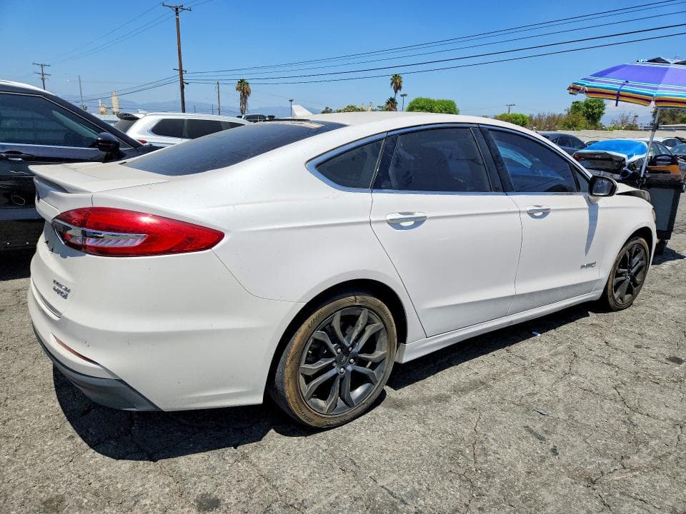 2019 FORD FUSION TITANIUM 3