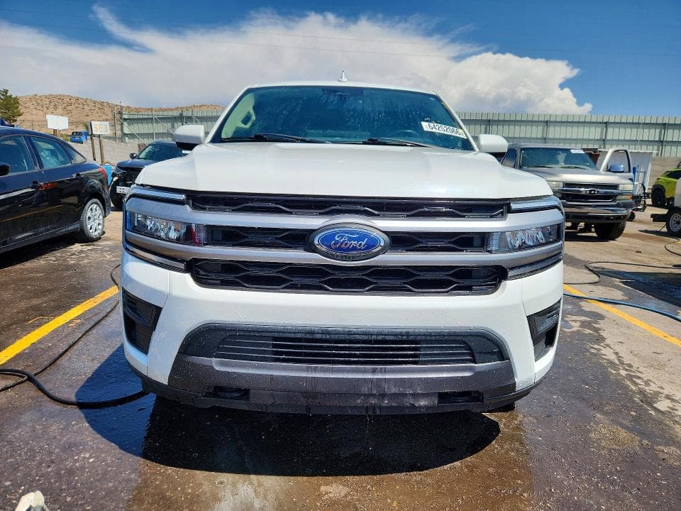 2022 FORD EXPEDITION MAX XLT 5