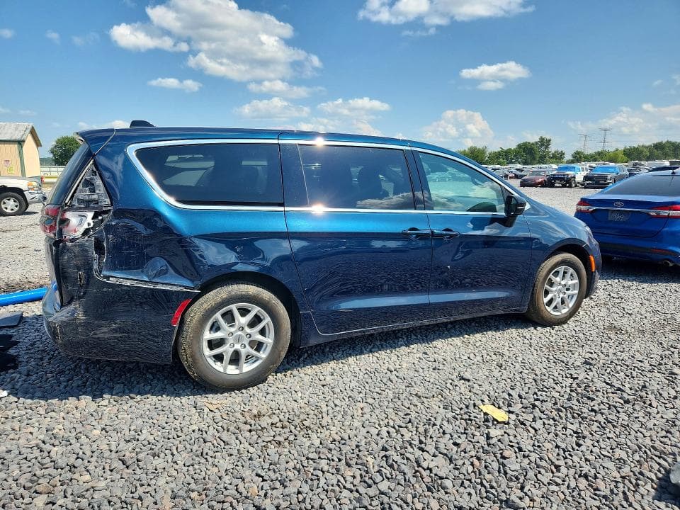 2025 CHRYSLER PACIFICA SELECT 3