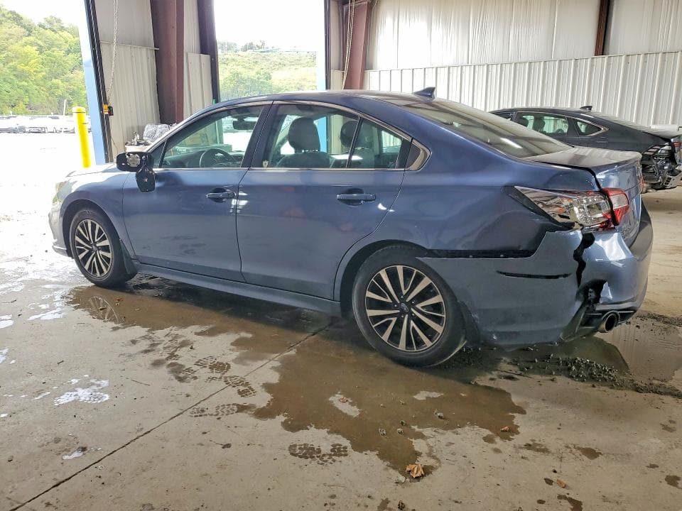 2018 SUBARU LEGACY 2.5I PREMIUM 2