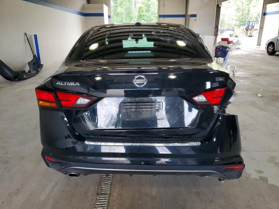 2021 NISSAN ALTIMA SR 6