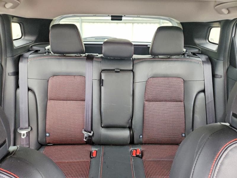 2025 NISSAN KICKS SR 10