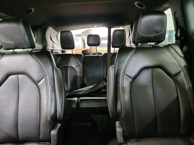 2025 CHRYSLER VOYAGER LX 10