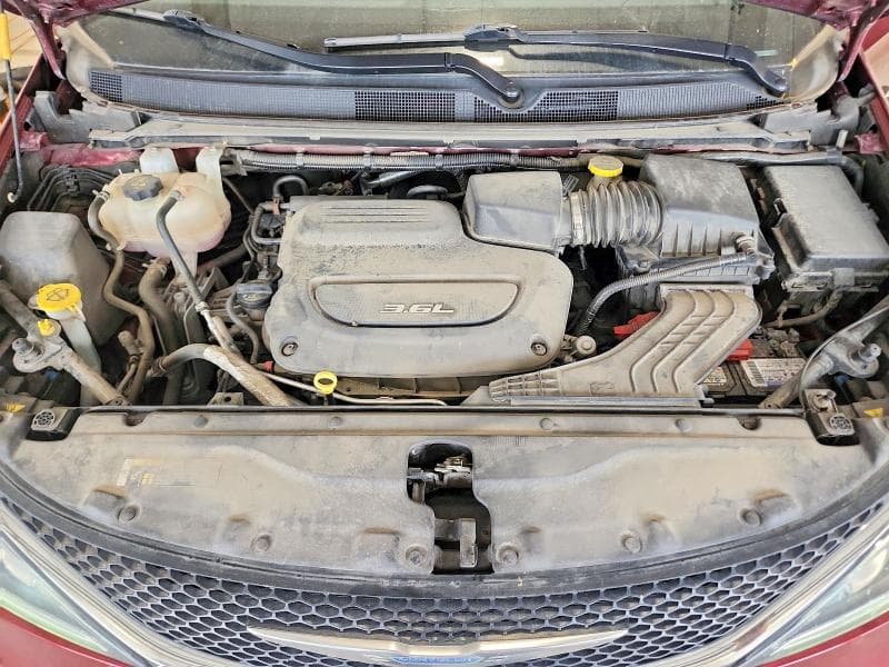 2018 CHRYSLER PACIFICA LIMITED 12