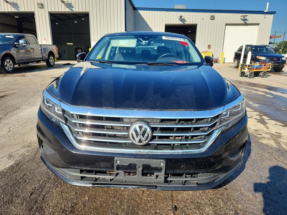 2021 VOLKSWAGEN PASSAT SE 5